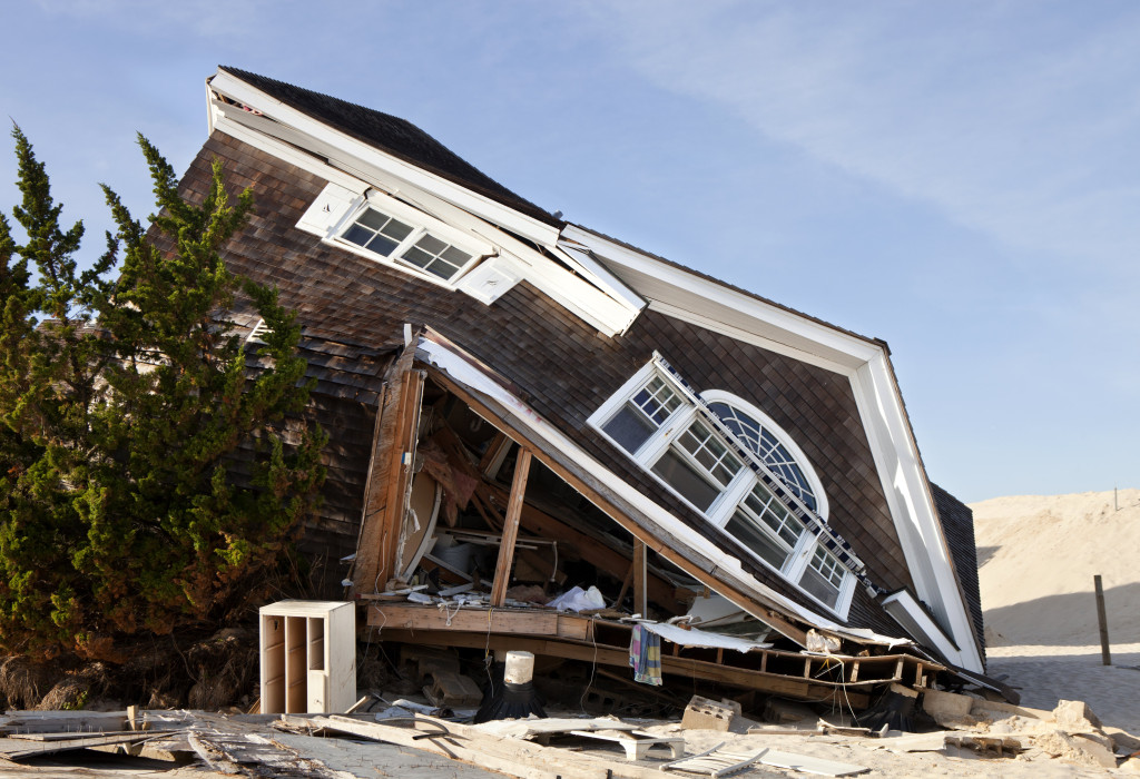 Collapsed Beach Residence