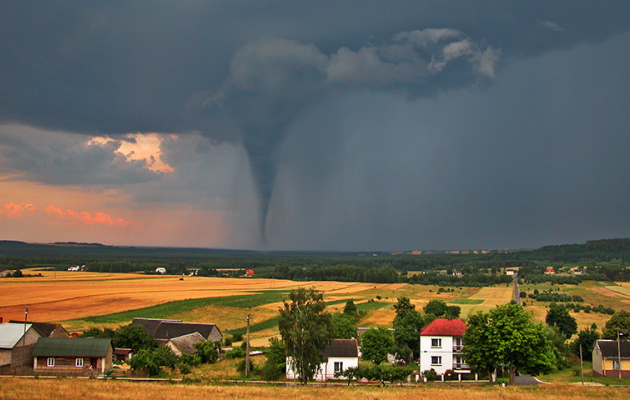 TornadoInCountryside